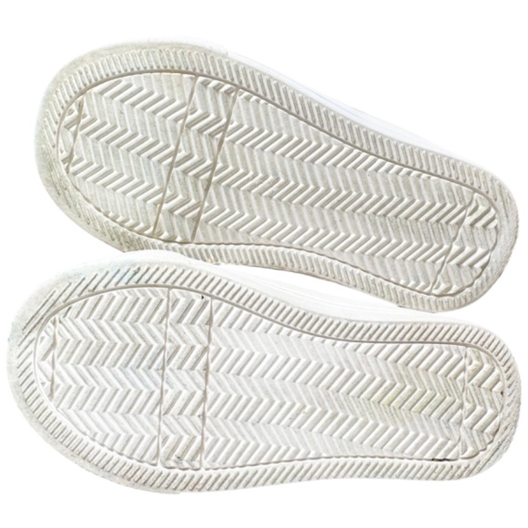 Felix & Flora Gold Glitter Sneakers Size 6 Baby Toddler Velcro Strap - Picture 7 of 8